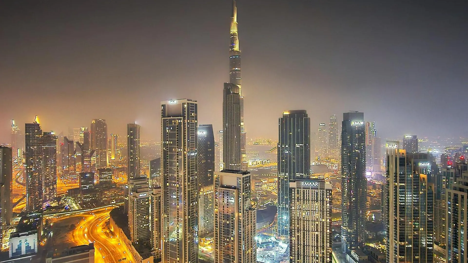 5 Star High Rise Luxury Apartment, Infinity Pool With Stunning Burj View - Brand New Apartment Dubai 0*,  United Arab Emirates