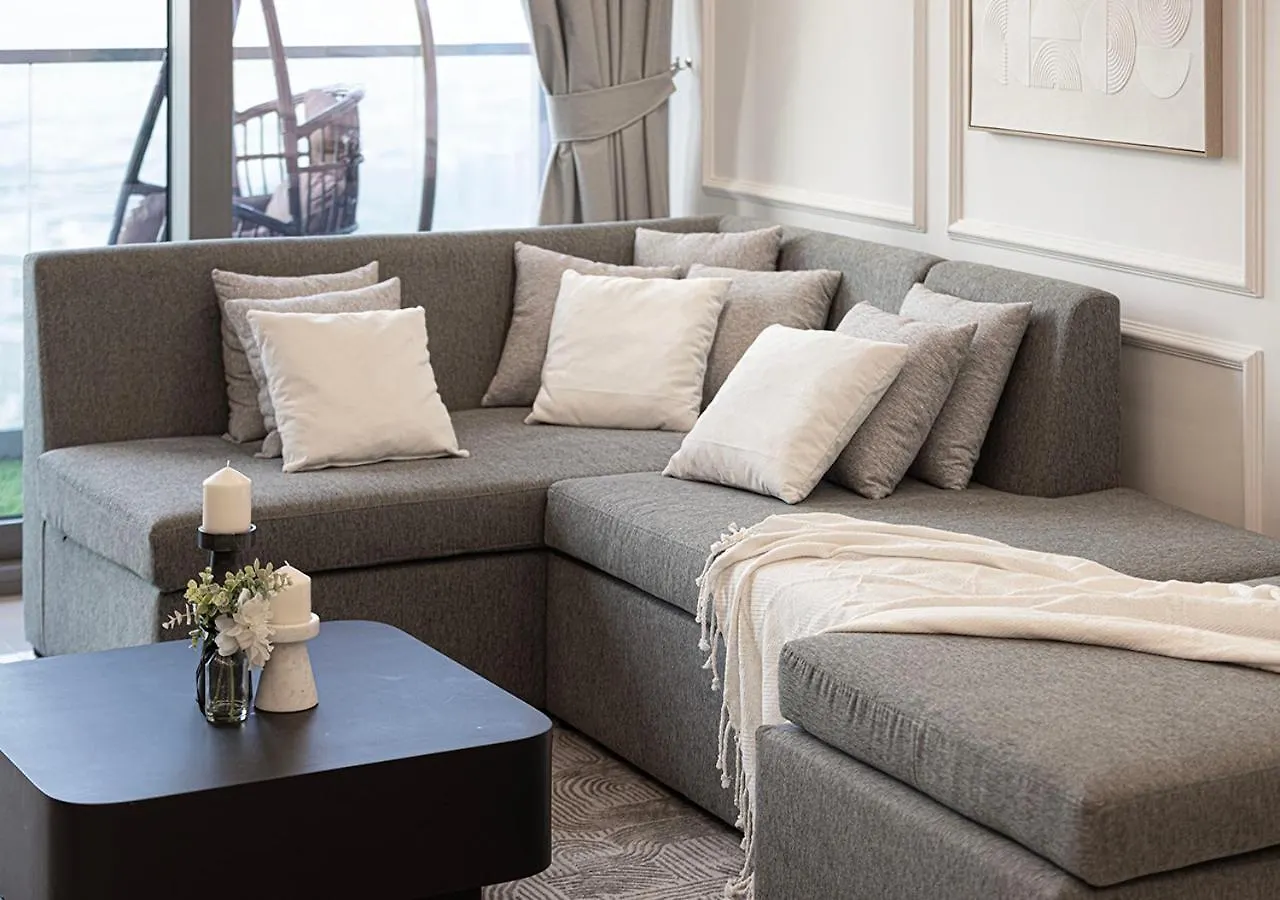 5 Star High Rise Luxury Apartment, Infinity Pool With Stunning Burj View - Brand New Apartment Dubai 0*,  United Arab Emirates