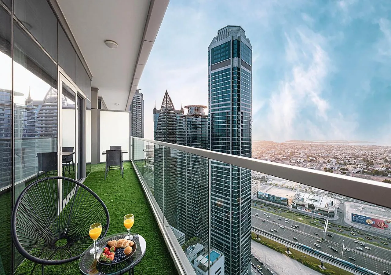 5 Star High Rise Luxury Apartment, Infinity Pool With Stunning Burj View - Brand New Apartment Dubai 0*,