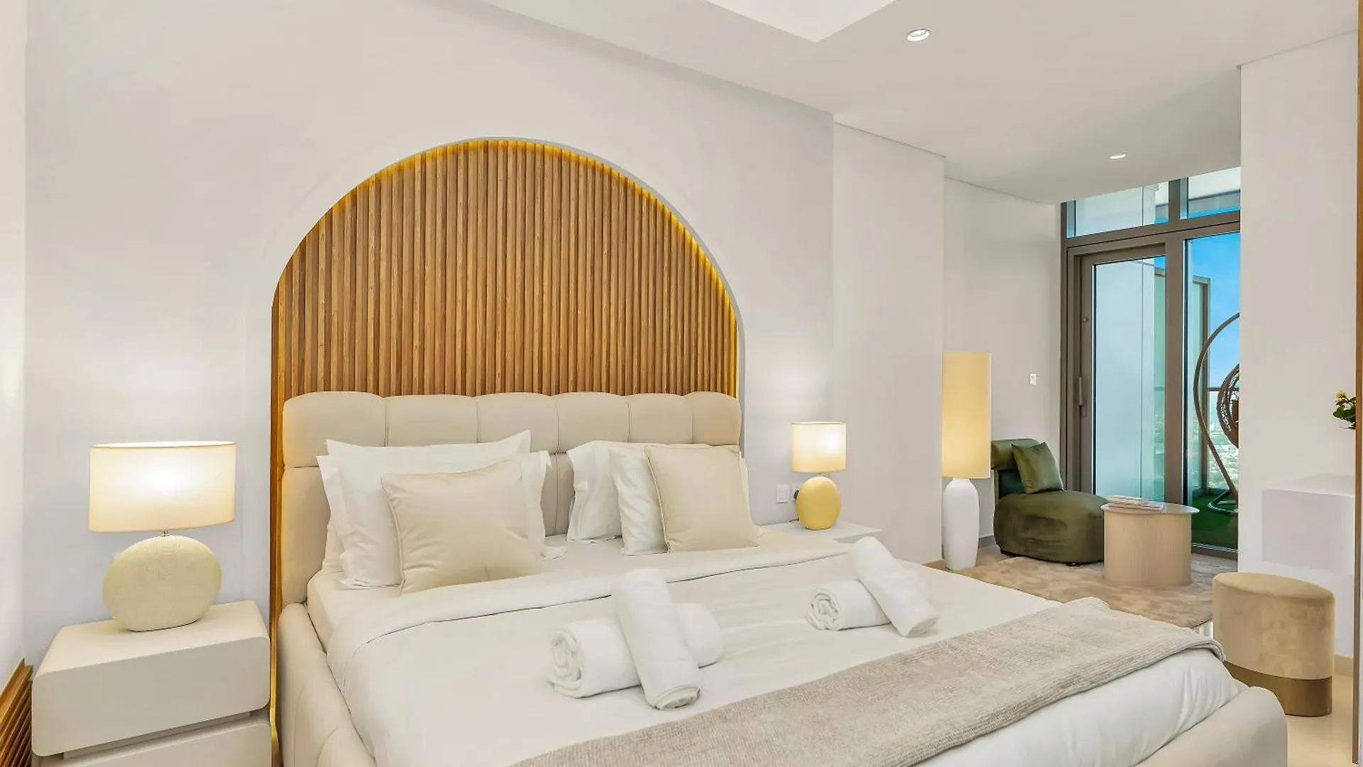5 Star High Rise Luxury Apartment, Infinity Pool With Stunning Burj View - Brand New Apartment Dubai 0*,  United Arab Emirates