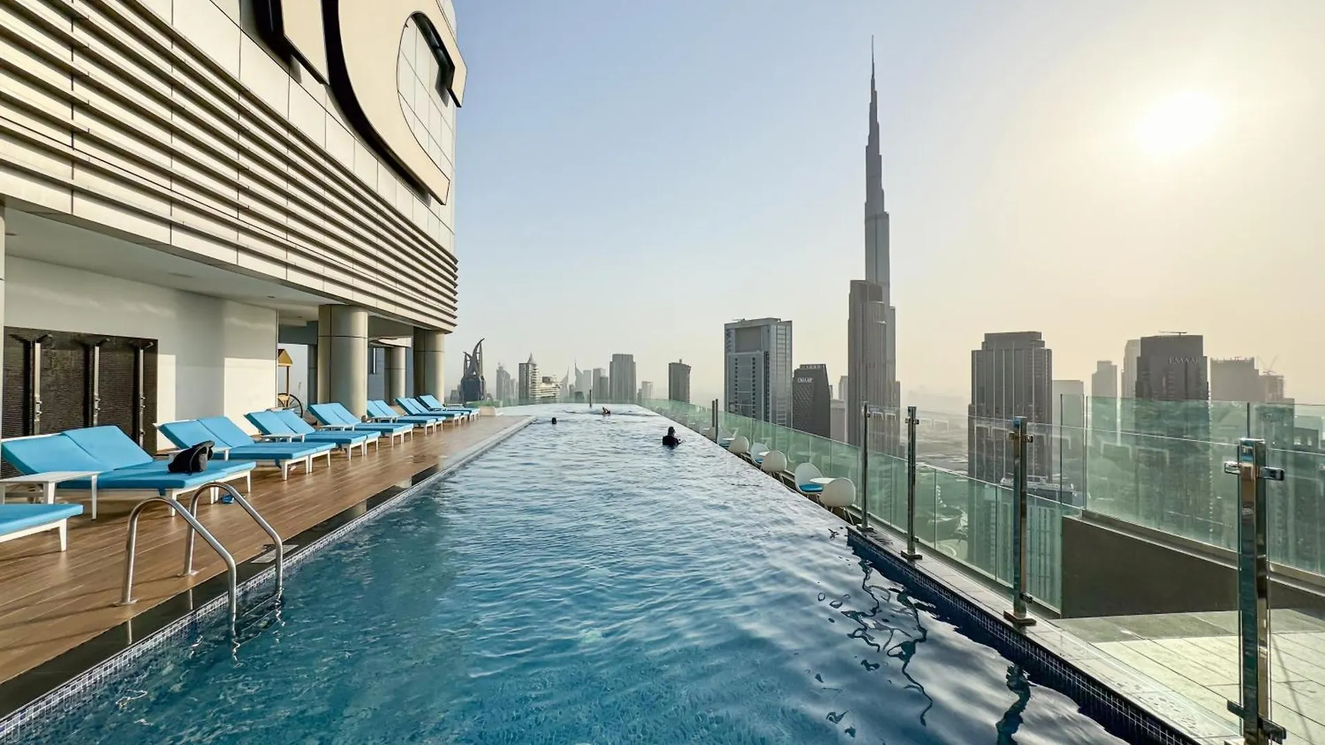 5 Star High Rise Luxury Apartment, Infinity Pool With Stunning Burj View - Brand New Apartment Dubai United Arab Emirates